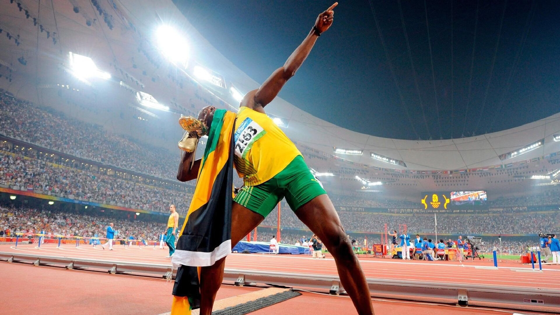 亚洲羽毛球团体锦标赛中国男队决赛3比2险胜日本 五盘鏖战上演史诗之夜